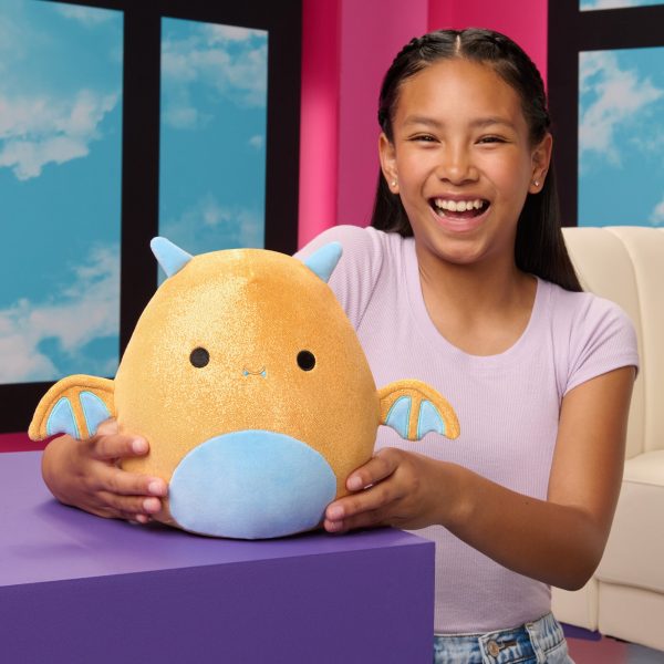 Adopt_Me-SQAM00013-Golden_Dragon_Squishmallows-Lifestyle-1x1-FINAL-01-lpr