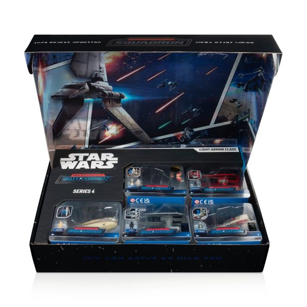 SWJ0308-Star_Wars-Scout_Class_Collection-W4-DTC-IP_Front_Open-lpr