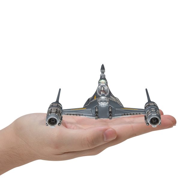 StarWars-MandalorianN-1Starfighter-5_Vehicle_FigureAssortment-SWJ0091-OP-FlyingFront_onhandscale-lpr
